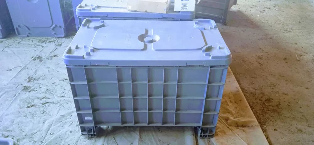 Caixas palete – Contentor Palete – Caixas de Armazenamento Domplex 250L