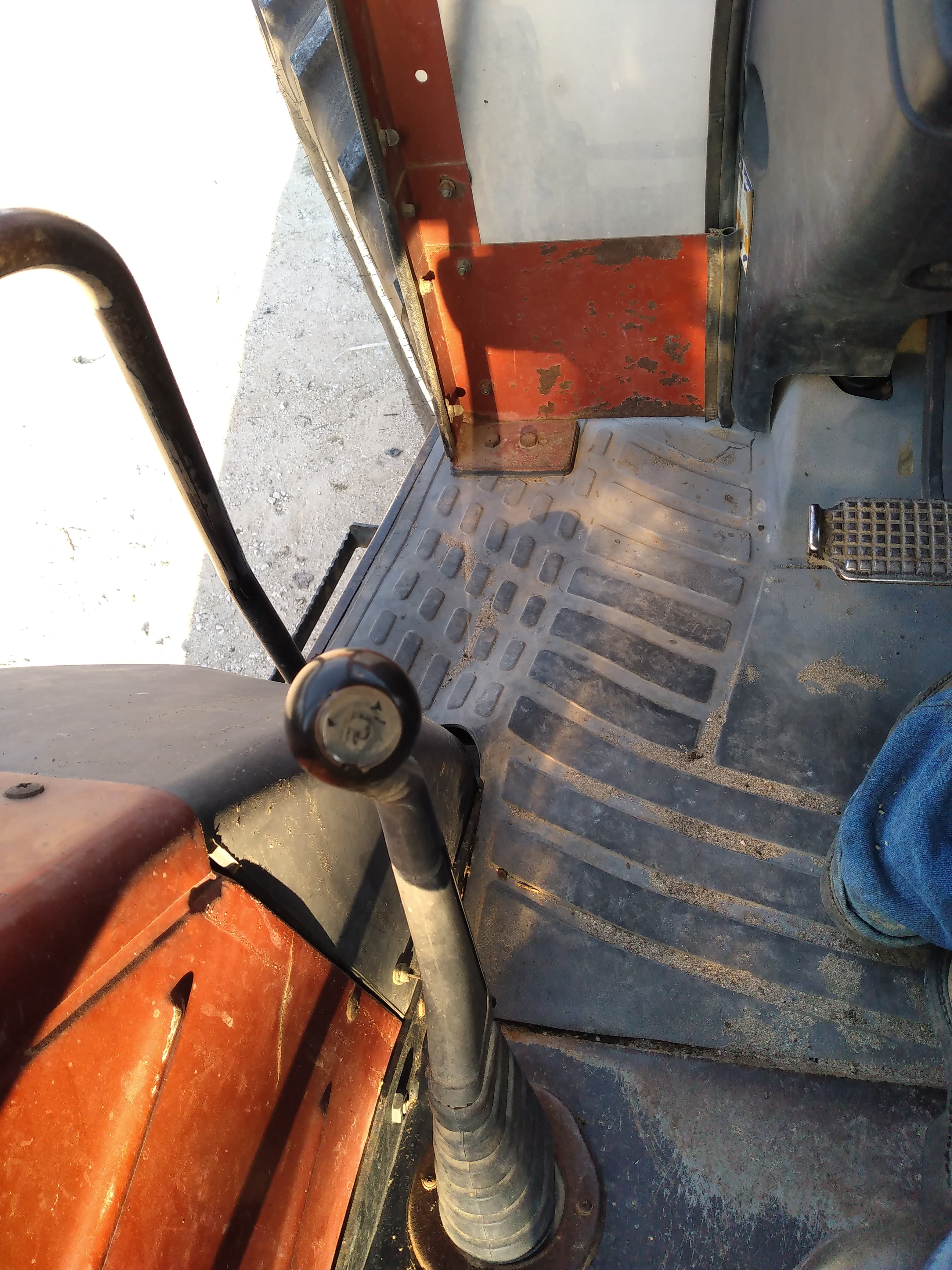 Trator new holland L85