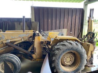 Retroescavadora MF 50 usada