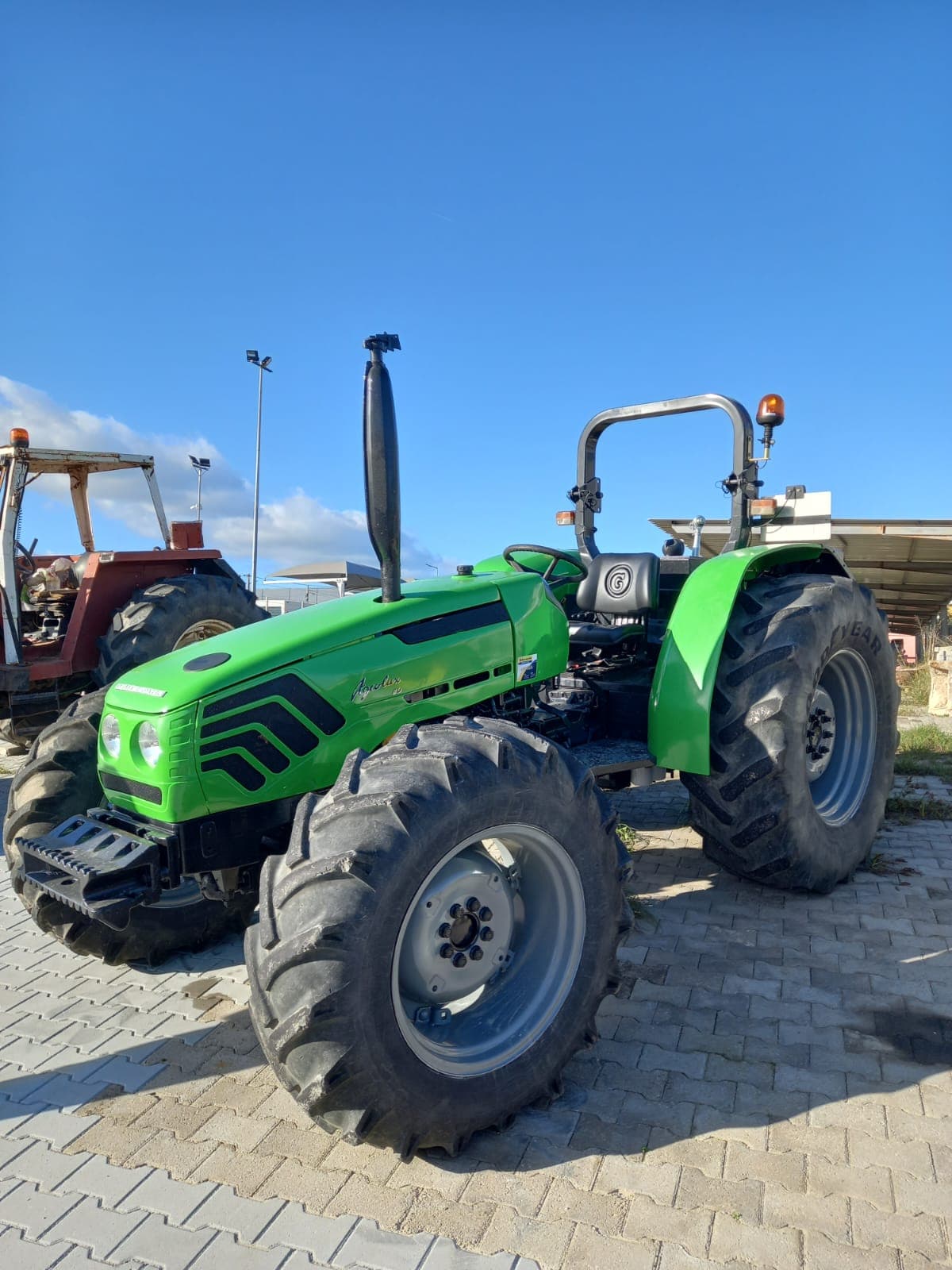 Trator Agrícola Convencional