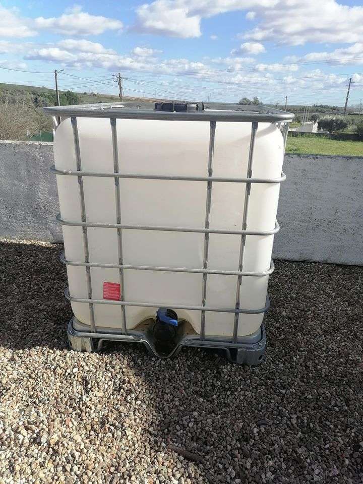 Cubo de 1000L da Schutz