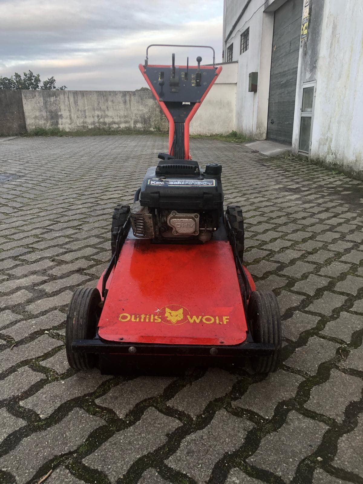 Destroçador de matos - WOLF (T51B2F)