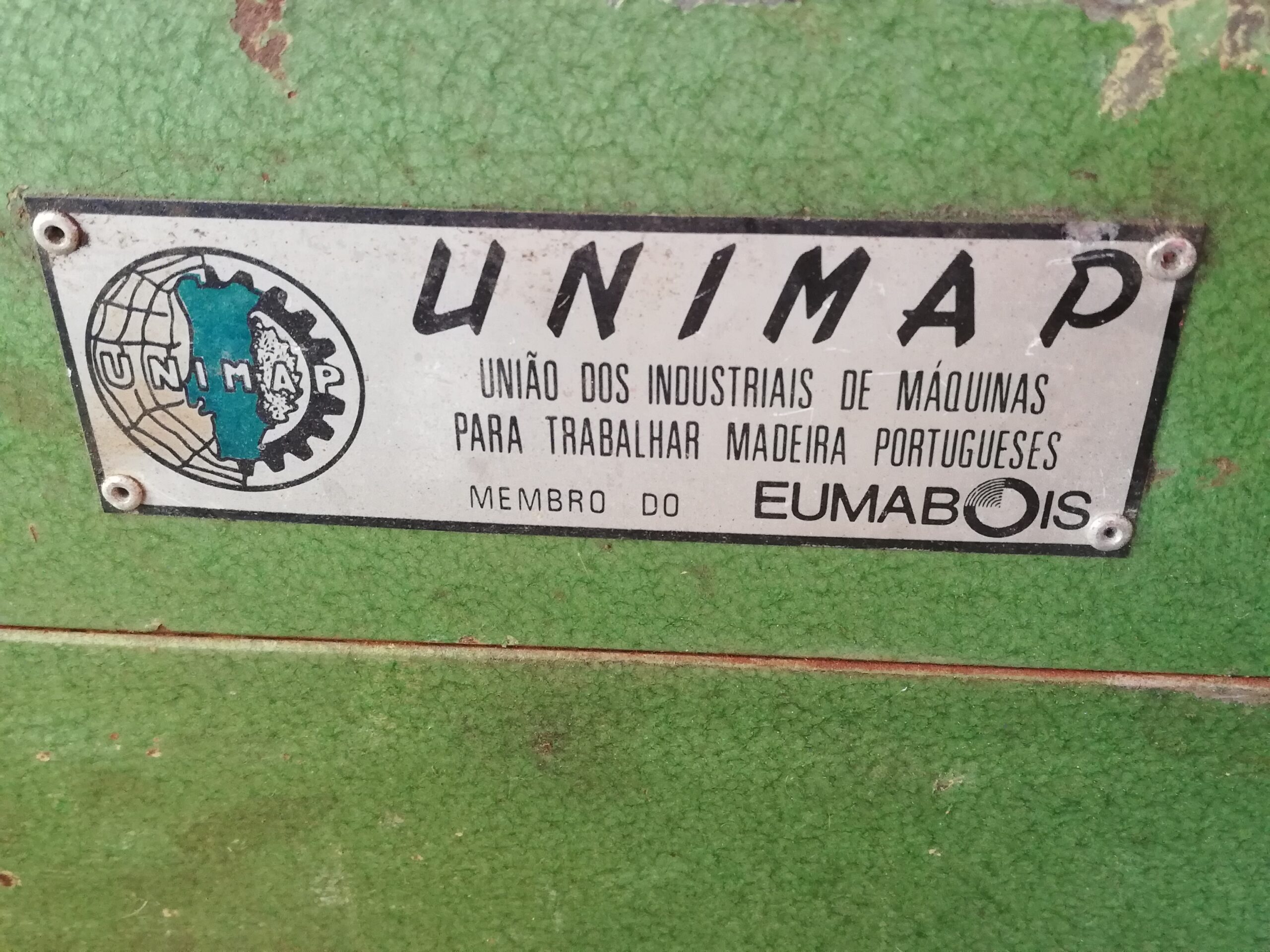 Torno de trabalhar madeira marca UNIMAP