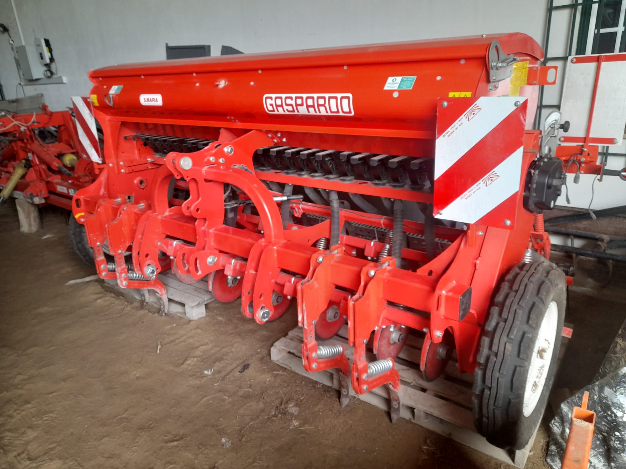 Semeador Mecânico Gaspardo S.Maria 300